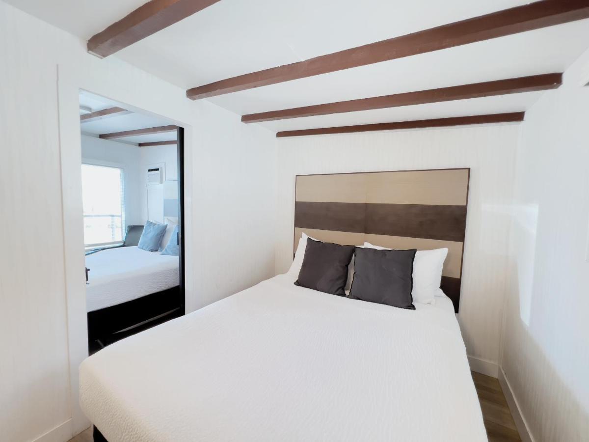 سيتشيلت Oceanside Villas المظهر الخارجي الصورة