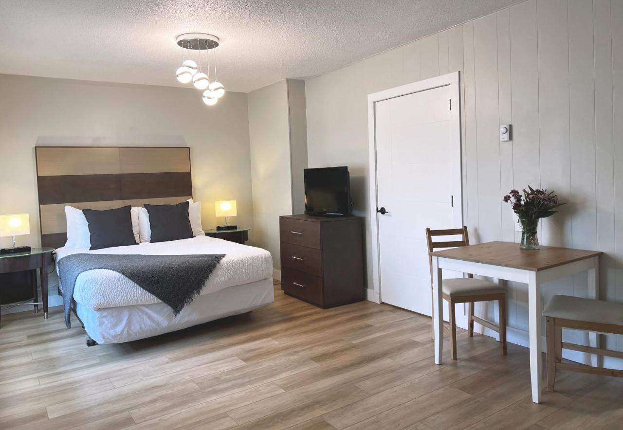 سيتشيلت Oceanside Villas المظهر الخارجي الصورة